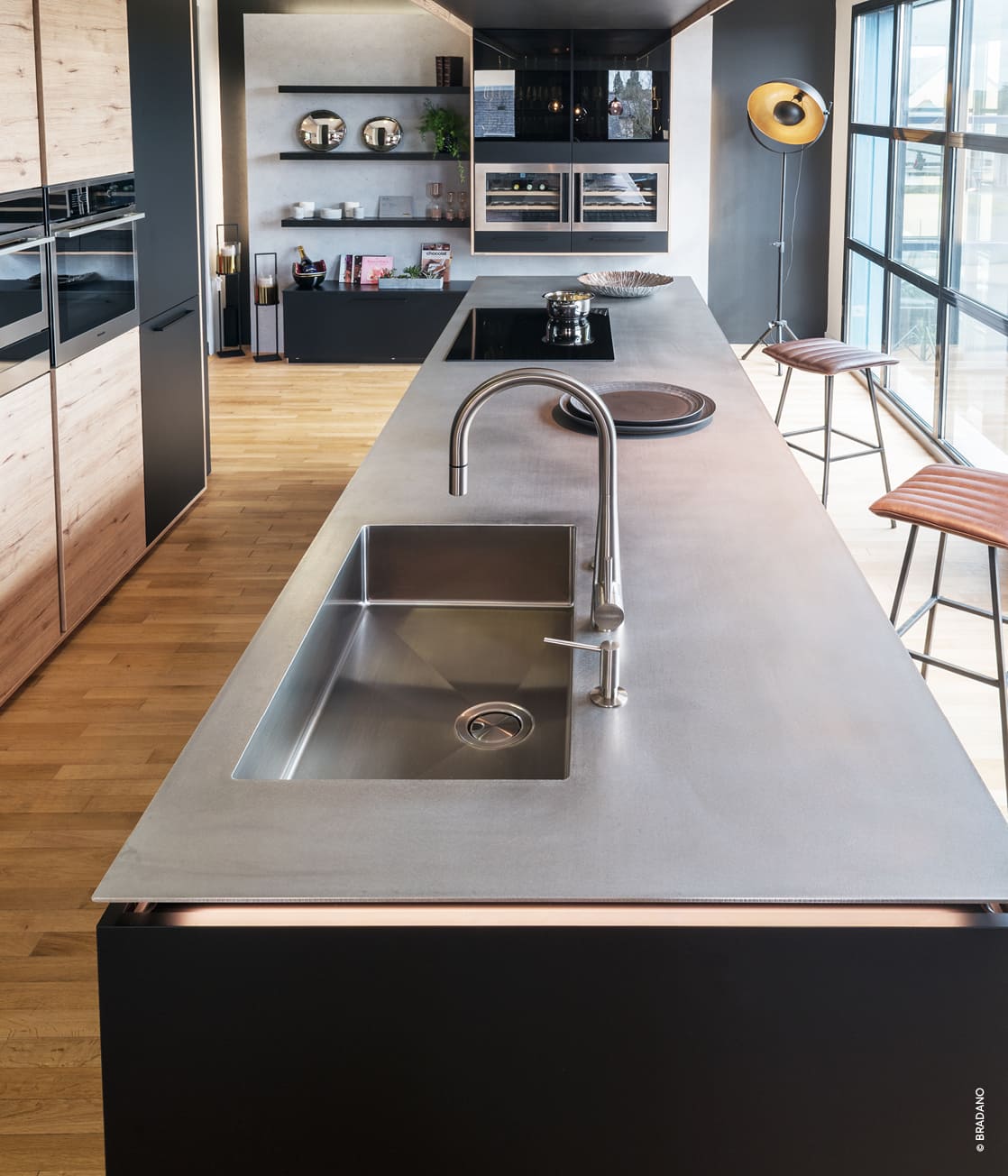 PLAN DE TRAVAIL-MITIGEUR-INOX-BRADANO-CROIX-CUISINES THOMAS